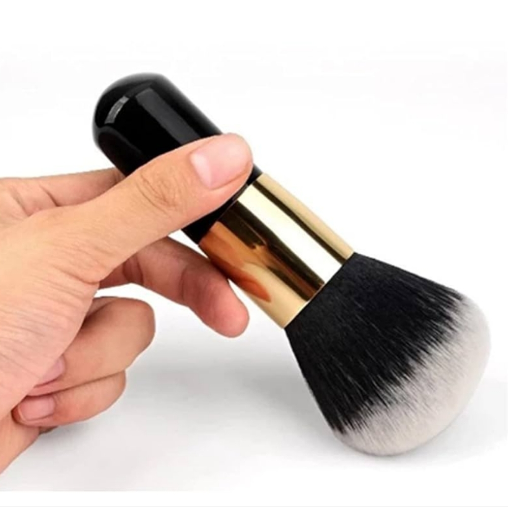 Powder makeup brush 💄💄💄 - Picture 2 of 8